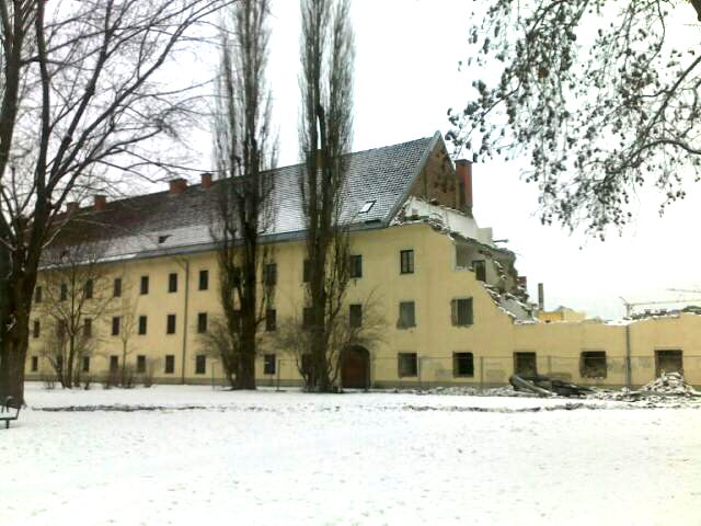 Kaernten_Klagenfurt_Waisenhauskaserne_Abbruch