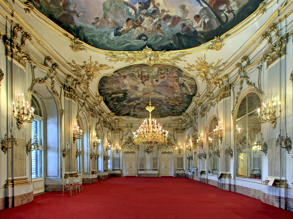 1130_Schoss_Schoenbrunn_GrosseGalerie02