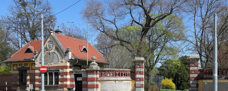 Das Pförtnerhaus der ehemaligen Rothschild-Gärten