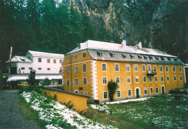 Das Herrenhaus im Halltal vor 1999, Tirol