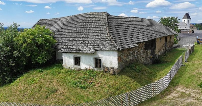 Neuhauser Hof, Grünbach
